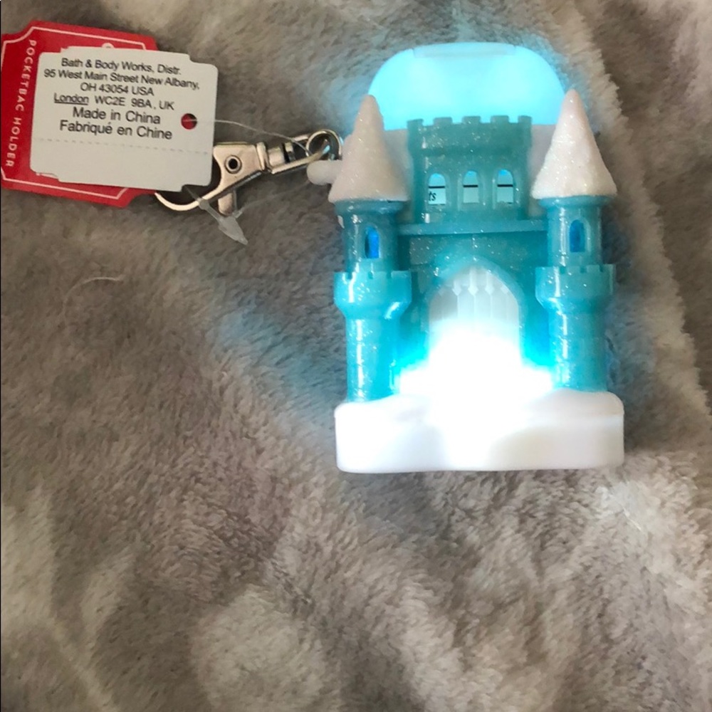 Bath and body works POCKETBAC CASTLE